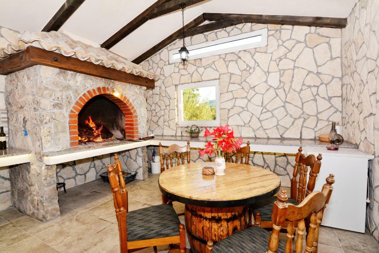 הוילה Stone House וודיצה מראה חיצוני תמונה