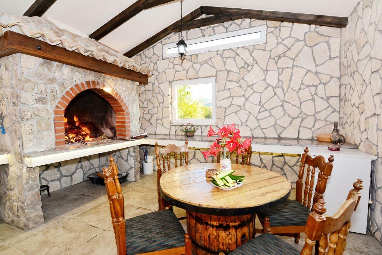הוילה Stone House וודיצה מראה חיצוני תמונה