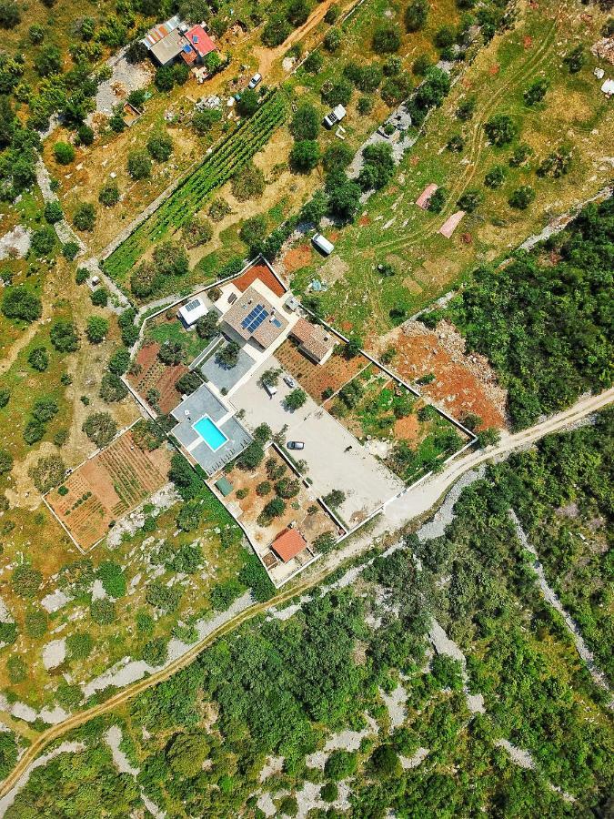 הוילה Stone House וודיצה מראה חיצוני תמונה